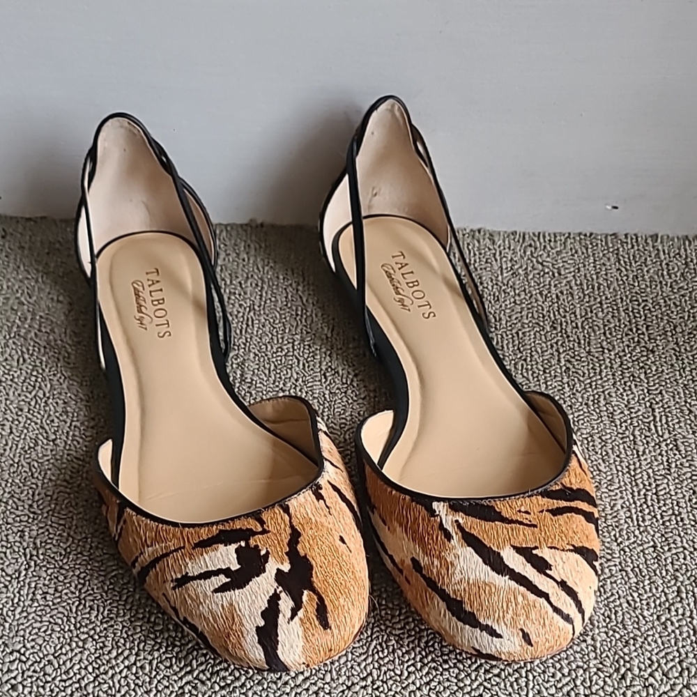 Talbots animal print flats leather